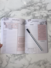 Load image into Gallery viewer, The Motivational Planner